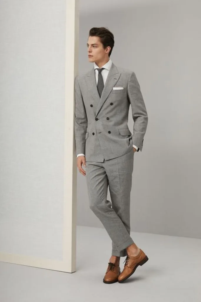 Light Brown Shoes With Dark Grey Suit