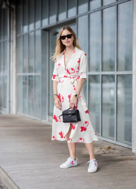How to Wear Sneakers With a Dress